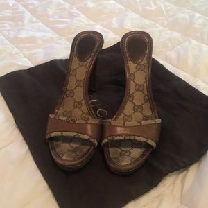 vintage gucci shoes